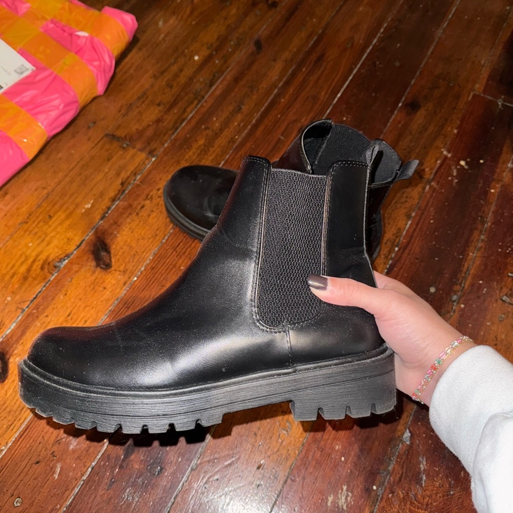 Black Chelsea Boots